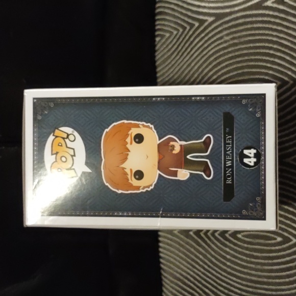 Harry Potter Ron Weasley Funko Pop - Picture 4 of 4